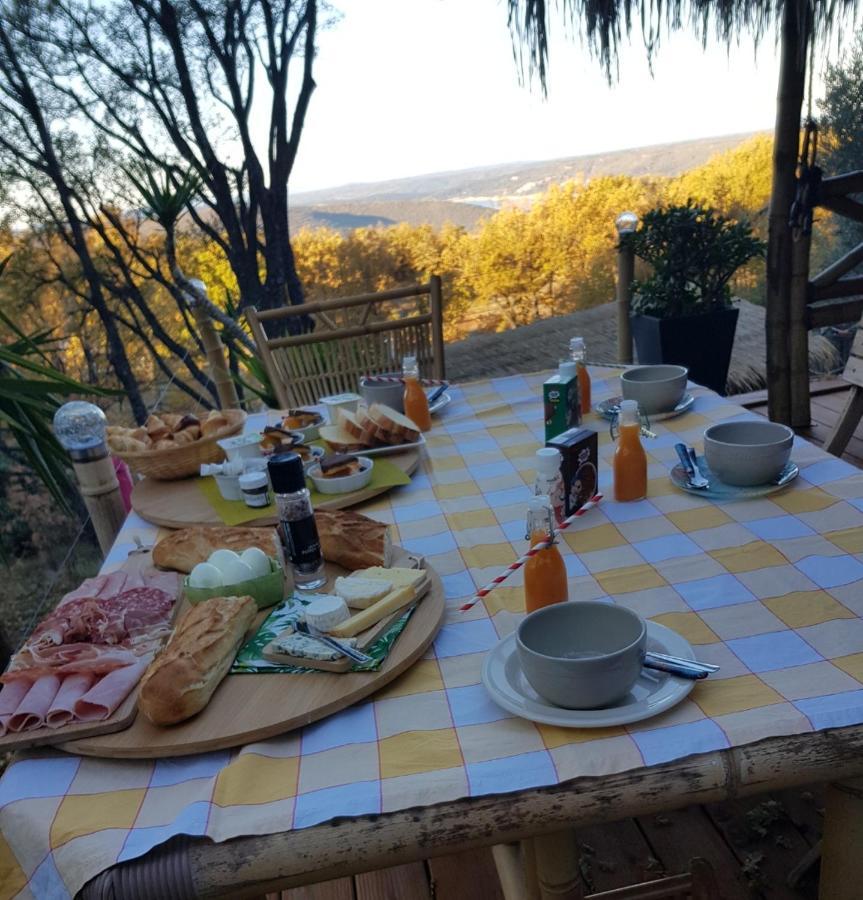 La Lyalis Bed & Breakfast Aiguines Eksteriør bilde