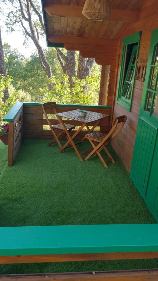 La Lyalis Bed & Breakfast Aiguines Eksteriør bilde