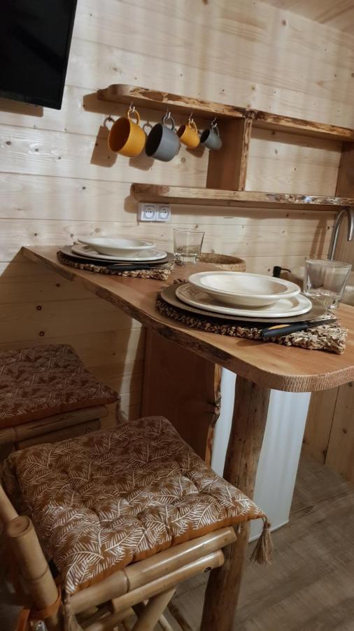 La Lyalis Bed & Breakfast Aiguines Eksteriør bilde