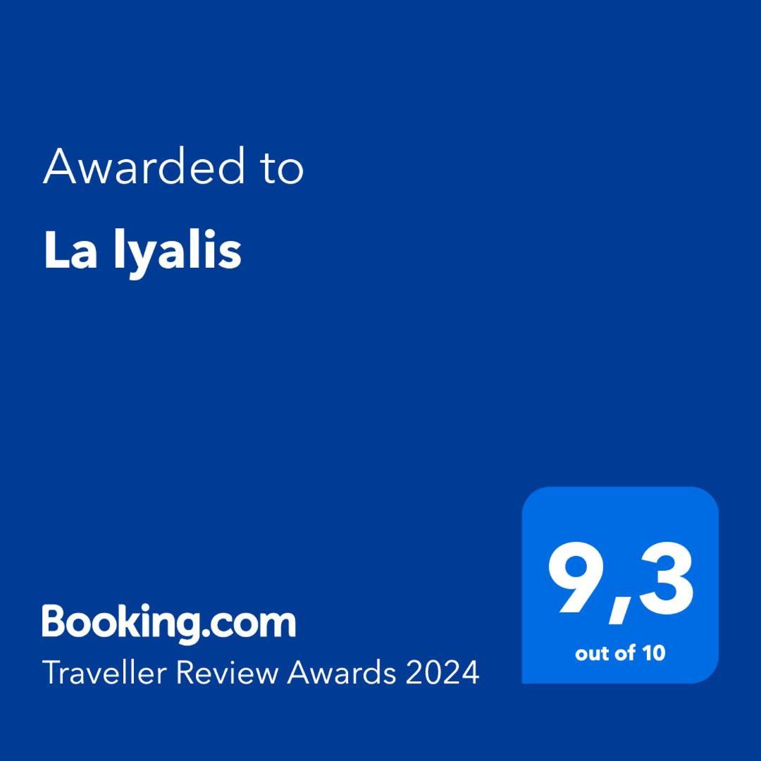 La Lyalis Bed & Breakfast Aiguines Eksteriør bilde